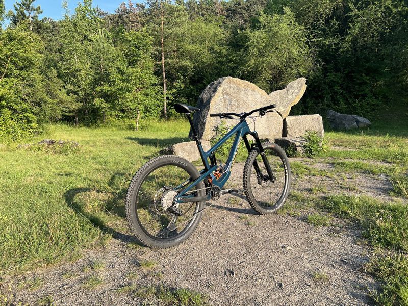 Santa cruz Nomad Carbon C