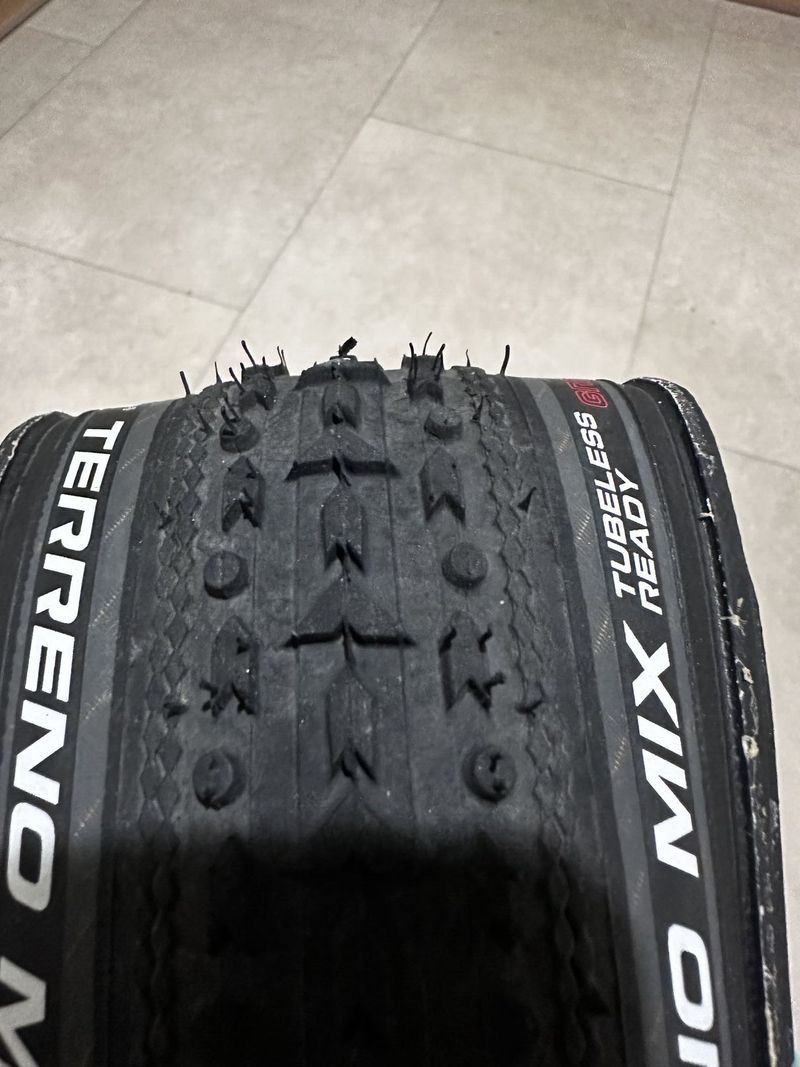 Vittoria Terreno Mix 700x33C Tubeless ready 2ks