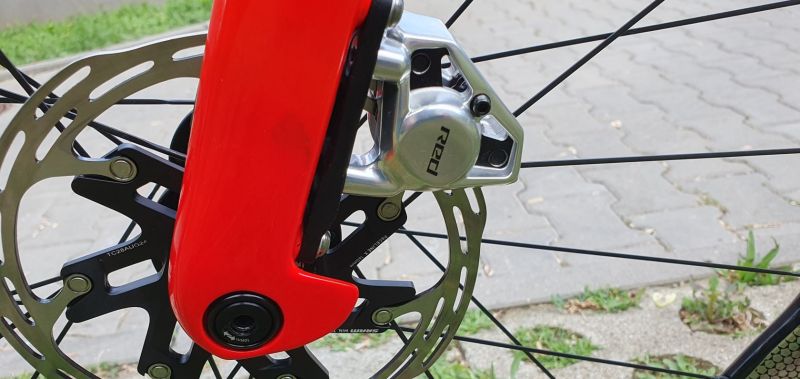 Prodám nové Pinarello Dogma F 2025 | SRAM Red 2x12