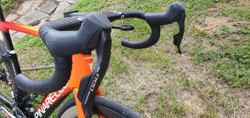 Prodám nové Pinarello Dogma F 2025 | SRAM Red 2x12