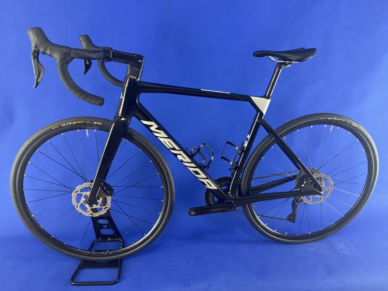 Rozvoz po ČR - Merida 2024 - Scultura 6000 elektrické řaz. 2x12 - vel. M pro 175-181cm (kolo č.62)
