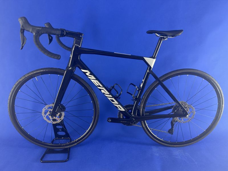 Rozvoz po ČR - Merida 2024 - Scultura 6000 elektrické řaz. 2x12 - vel. M pro 175-181cm (kolo č.67)