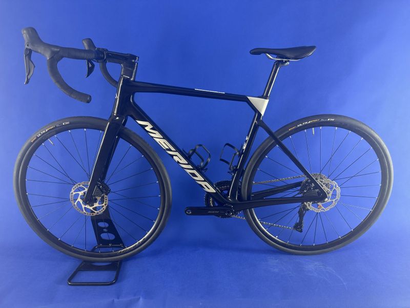 Rozvoz po ČR - Merida 2024 - Scultura 6000 elektrické řaz. 2x12 - vel. M pro 175-181cm (kolo č.69)