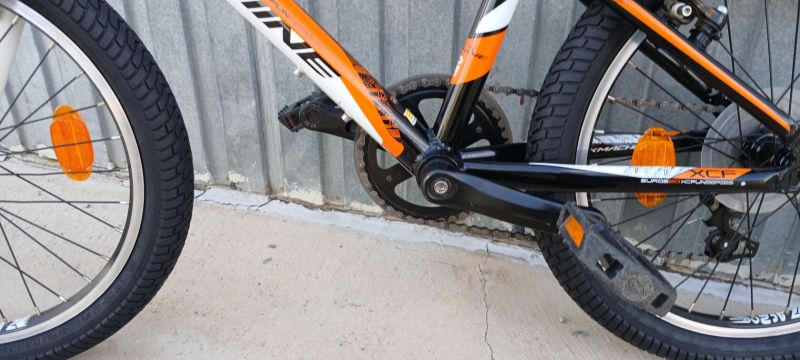 Rock Machine Surge 20"