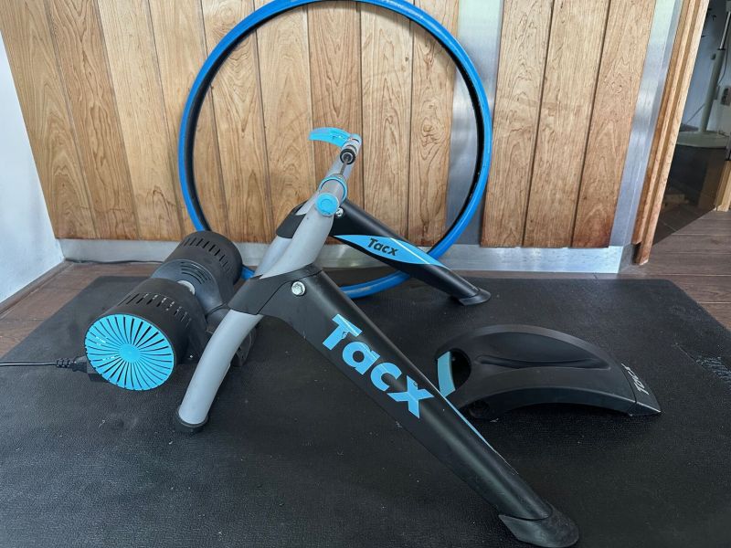 Cyklotrenažér Tacx T2080 i-Genius Smart