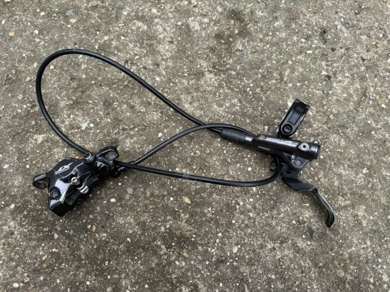 Shimano XT BL/BR-M8100 přední brzda komplet