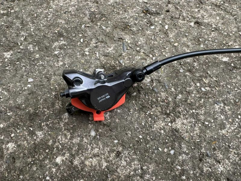 Shimano XT BL/BR-M8100 přední brzda komplet