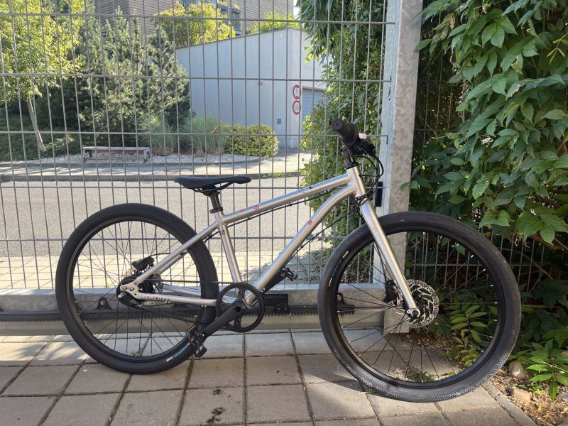 dětské kolo Early Rider Belter 24 Brushed Aluminium
