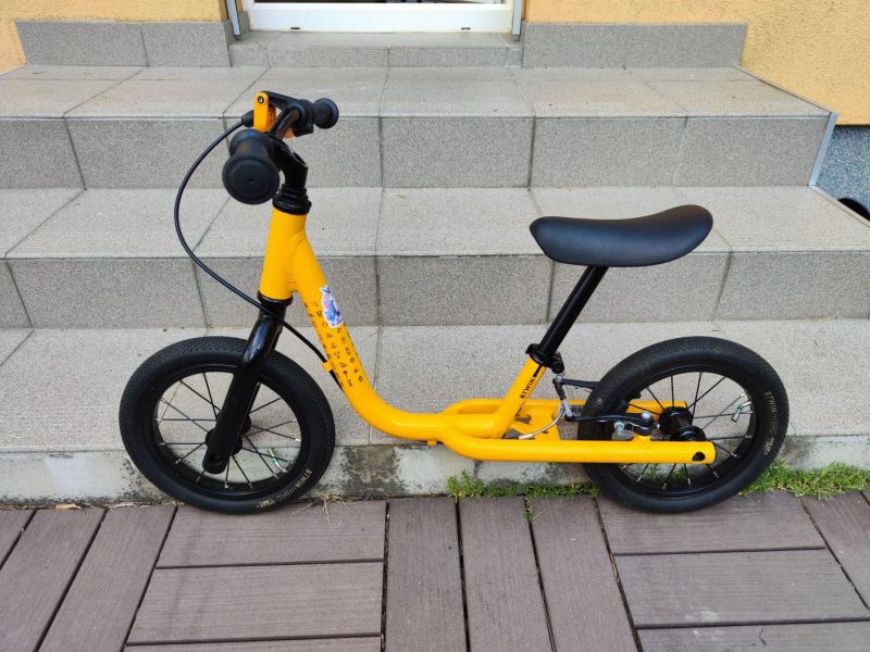 Btwin 900 odrážedlo