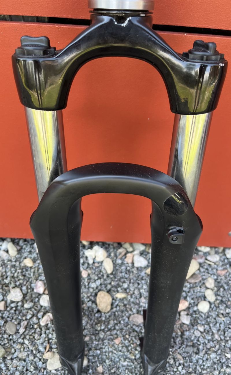 RST Dirt – odpružená vidlice 26” 