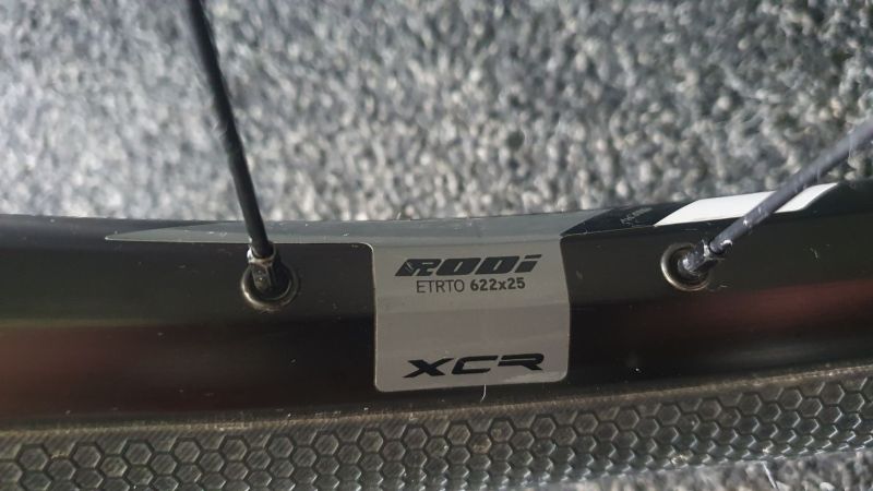 Zapletená kola Rodi XCR