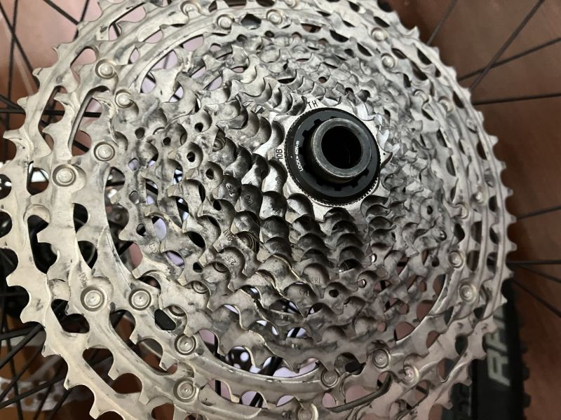 Zapletená kola Boost 29” Cannondale Lefty