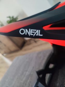 O'Neill helm 