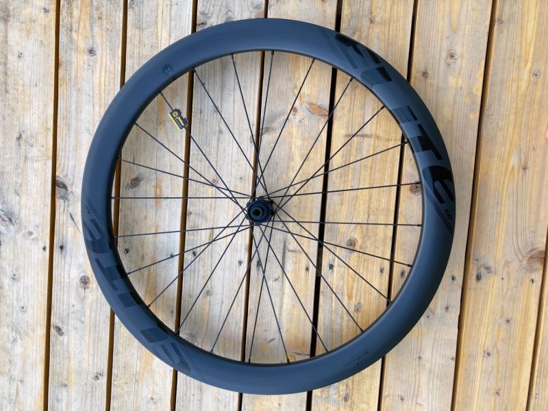 Karbonová kola Elite wheels