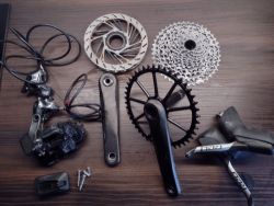 Gravel sada sram axs 12s