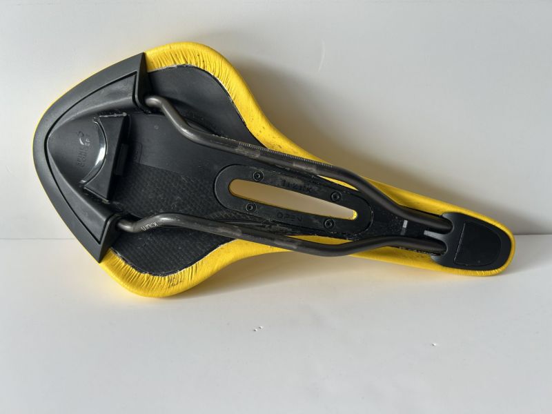 sedlo Fizik Arione