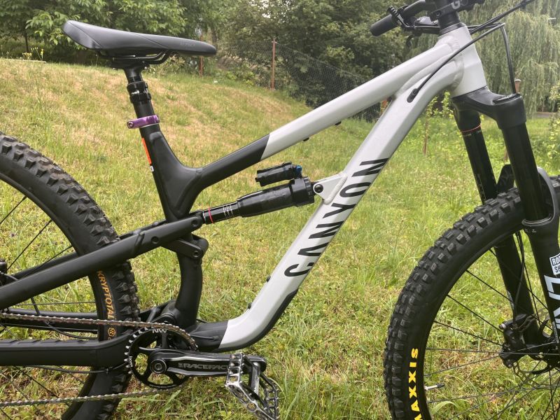 Canyon Spectral Al 29”- nový rám a komponenty 