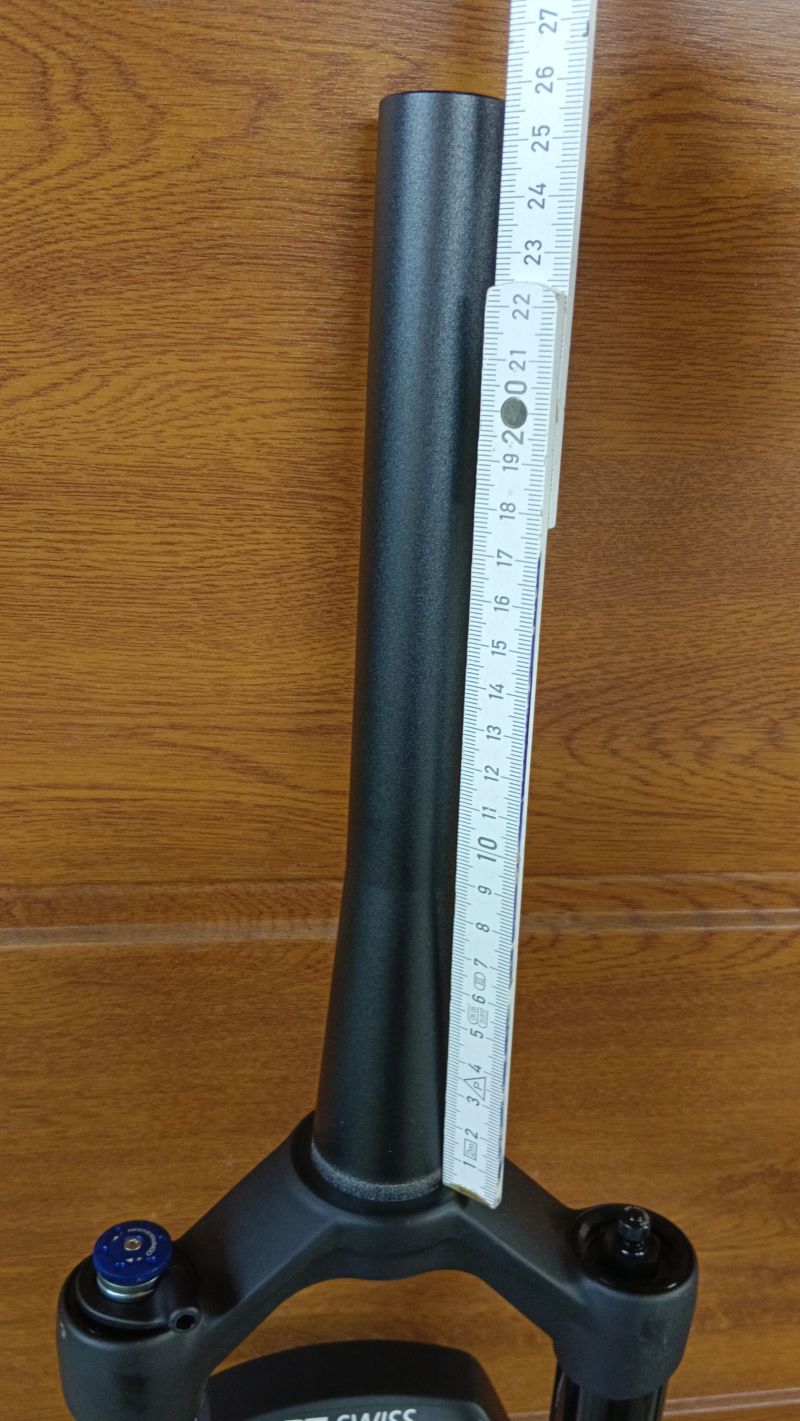 vidlice 27,5" DTswiss 120 a RockShox 130