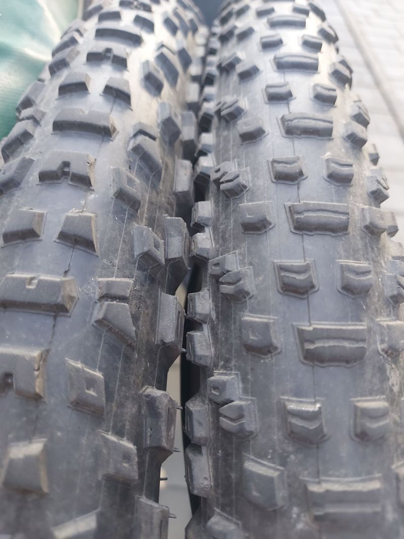 Specialized ground control 27,5 x 3.0