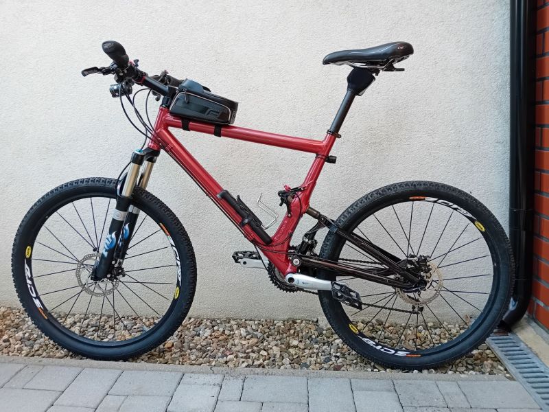 Celoodpružené LaPierre X-race vel. L