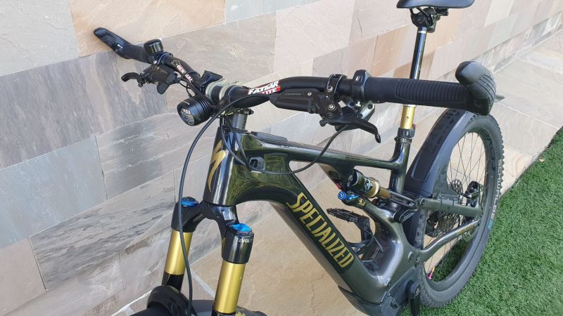 Specialized Turbo Levo Expert 2022 - 3.generace