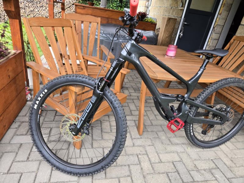 cannondale jekyll carbon 2