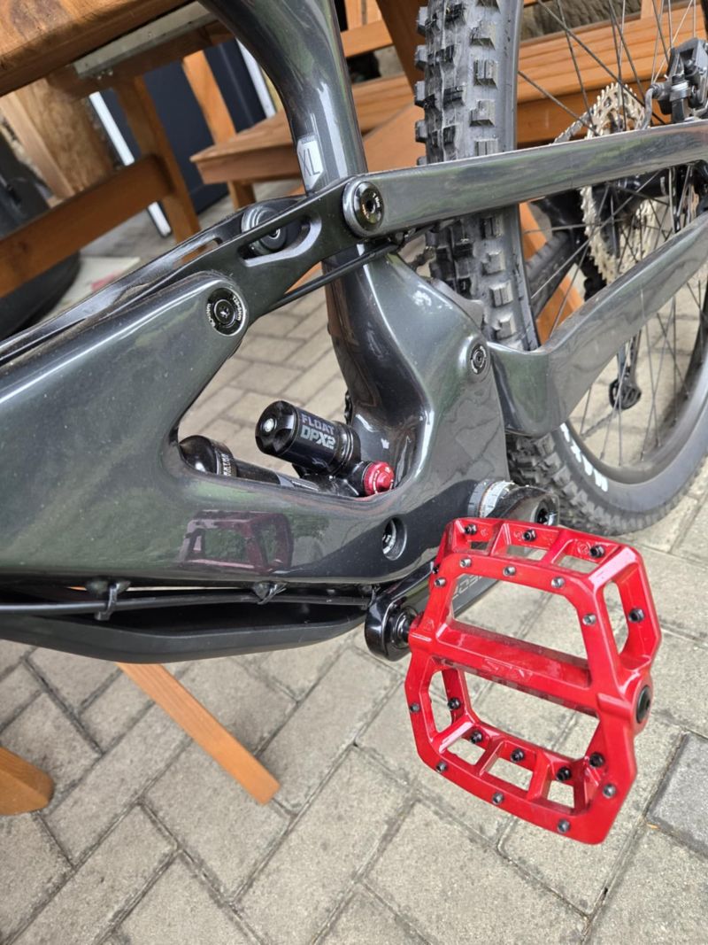 cannondale jekyll carbon 2