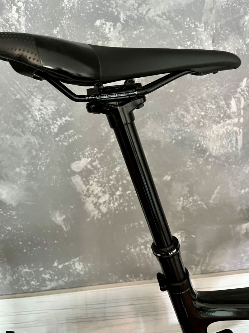 FOCUS - JAM 8.8 29" Carbon Raw XL 50cm