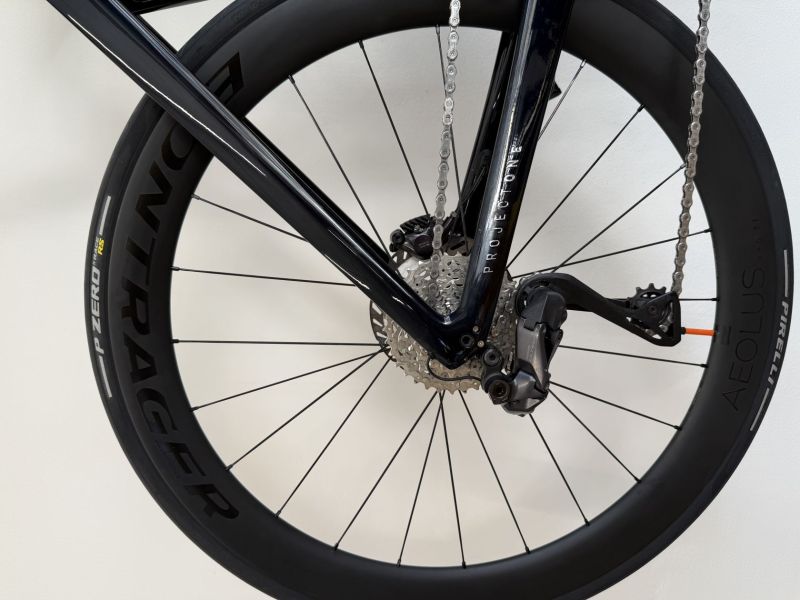 TREK MADONE SLR 7 GEN 7 – PROJECT ONE – TOP VÝBAVA – VEL. L