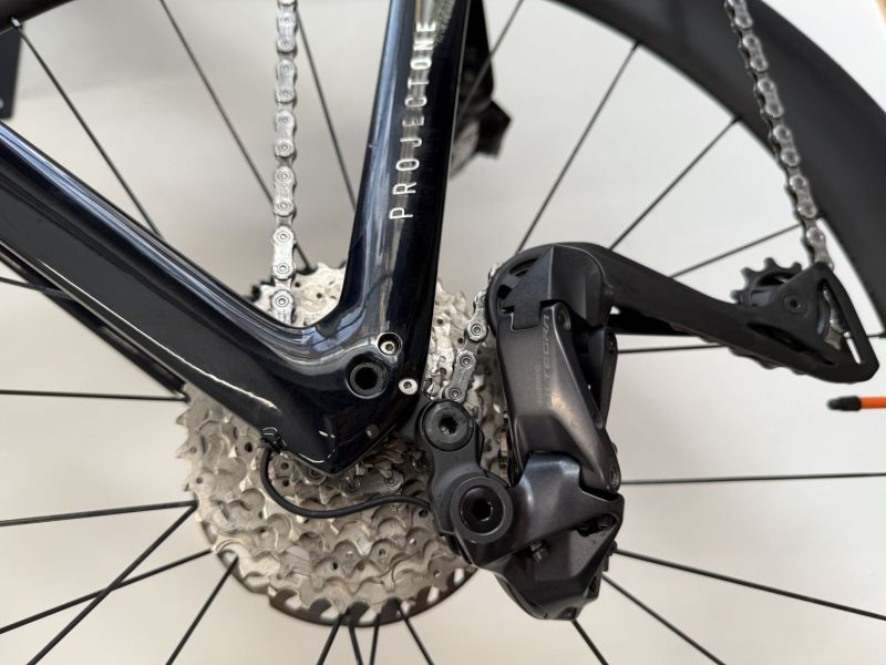 TREK MADONE SLR 7 GEN 7 – PROJECT ONE – TOP VÝBAVA – VEL. L