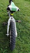 Dětské kolo Ghost Race Powerkid Pneu 16" s přídavnými kolečky a tažnou tyčí za kolo Trail Gator