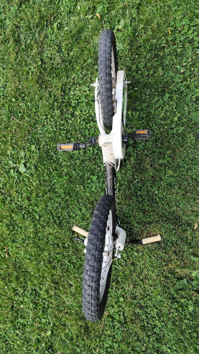 Dětské kolo Ghost Race Powerkid Pneu 16" s přídavnými kolečky a tažnou tyčí za kolo Trail Gator