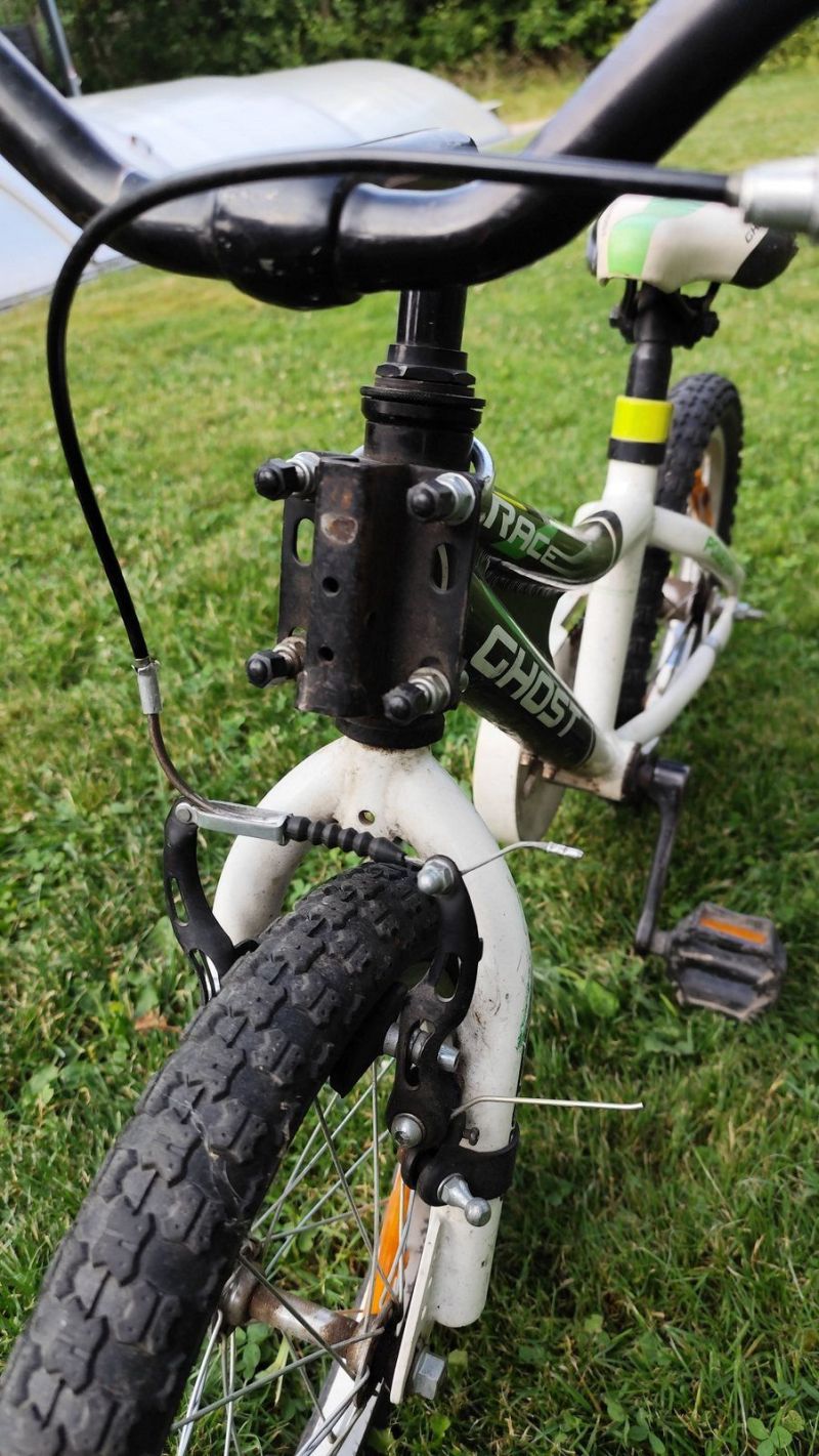 Dětské kolo Ghost Race Powerkid Pneu 16" s přídavnými kolečky a tažnou tyčí za kolo Trail Gator