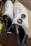SHIMANO SH-RC702 white vel.43