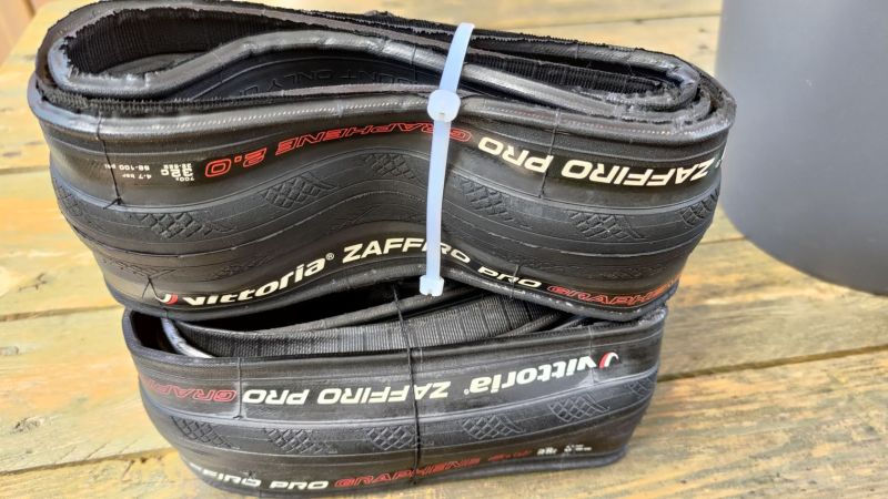 Prodám Vittoria Zaffiro Pro Graphene 2.0 700x32c