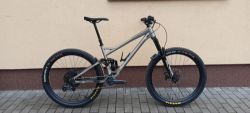 Banshee spitfire v 3.2 vel.M