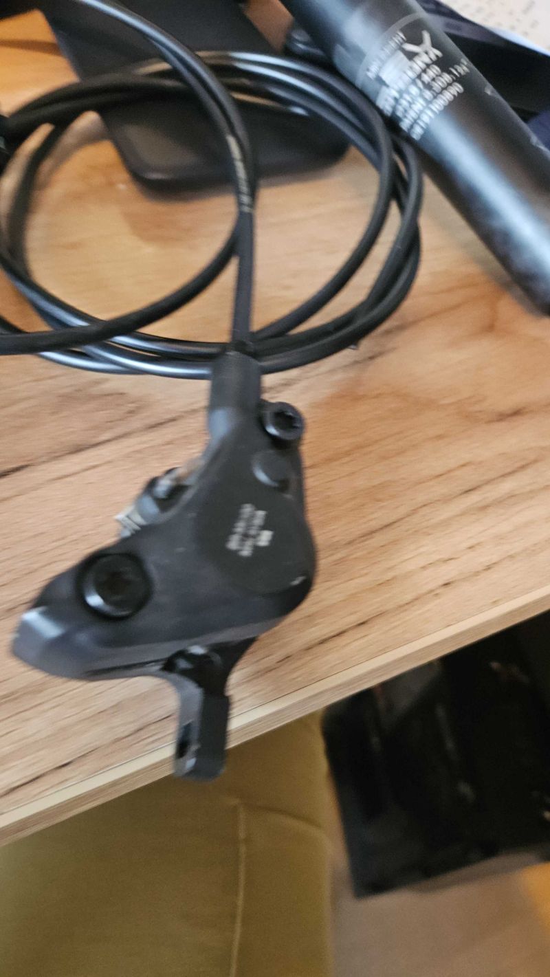 Shimano Deore BL-M6100 + přední i zadní brzda třemeny hadice kompetní set