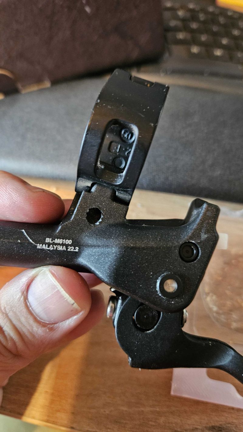 Shimano Deore BL-M6100 + přední i zadní brzda třemeny hadice kompetní set