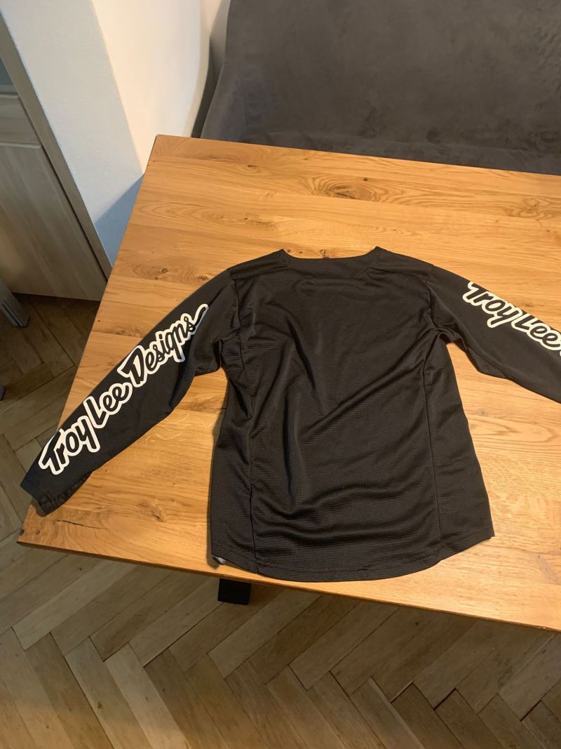 Prodam dres Troy lee designs