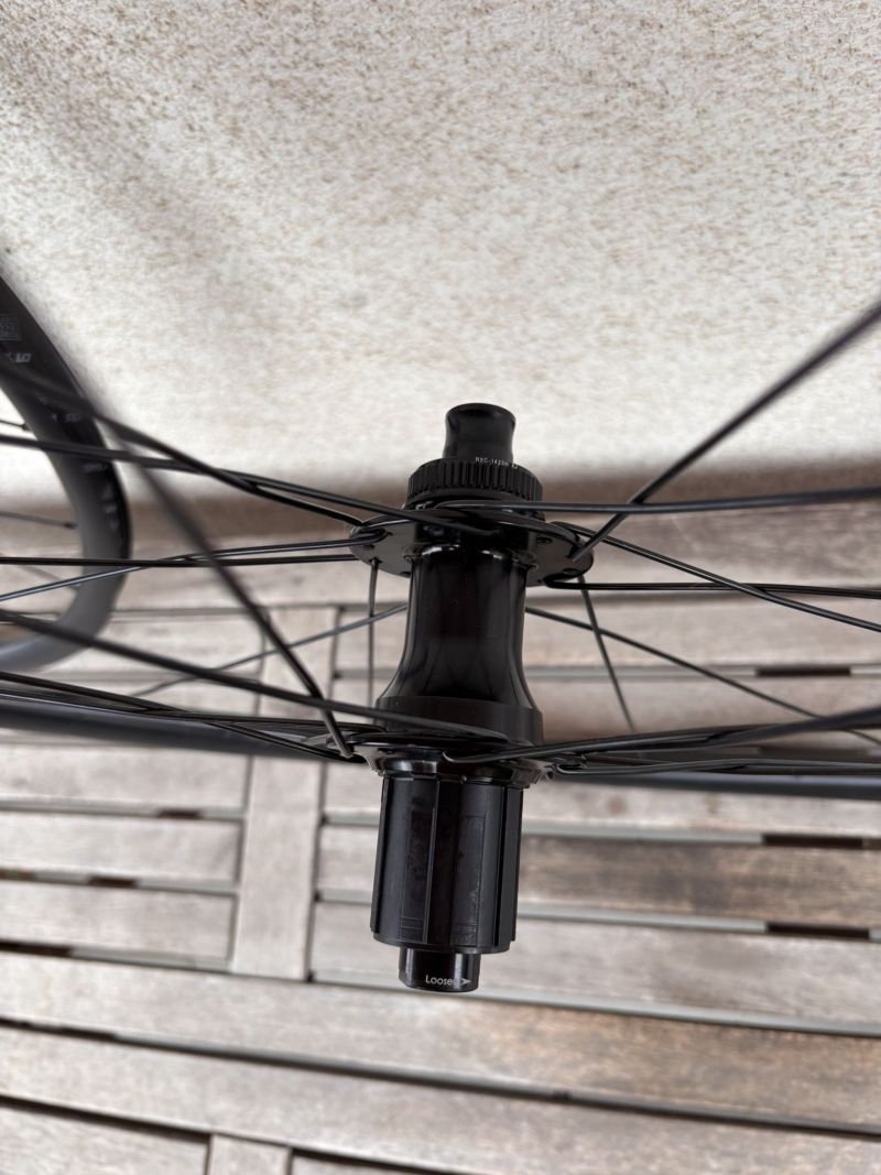 ZAPLETENÁ KOLA DT SWISS R470 - NOVÁ