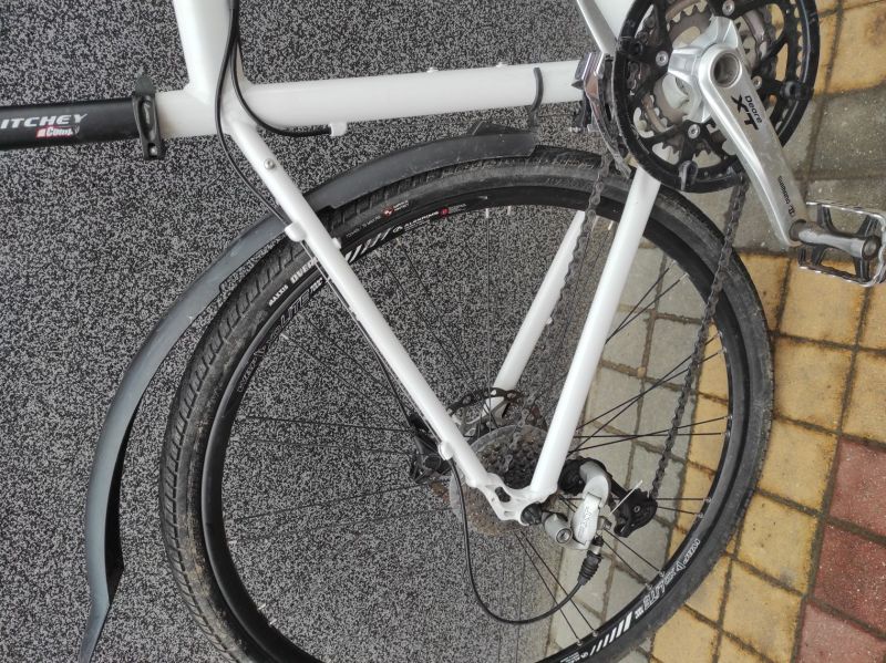 Trekové kolo Specialized 19´ výbava Shimano XT