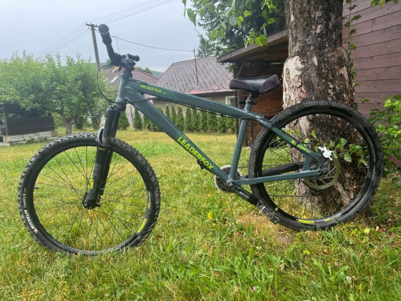 Dirtové/Slopestyle kolo Leader Fox