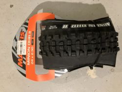 Novy Maxxis DHR 2 24x2.3