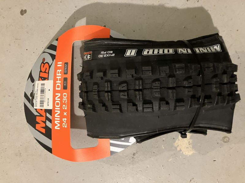 Novy Maxxis DHR 2 24x2.3