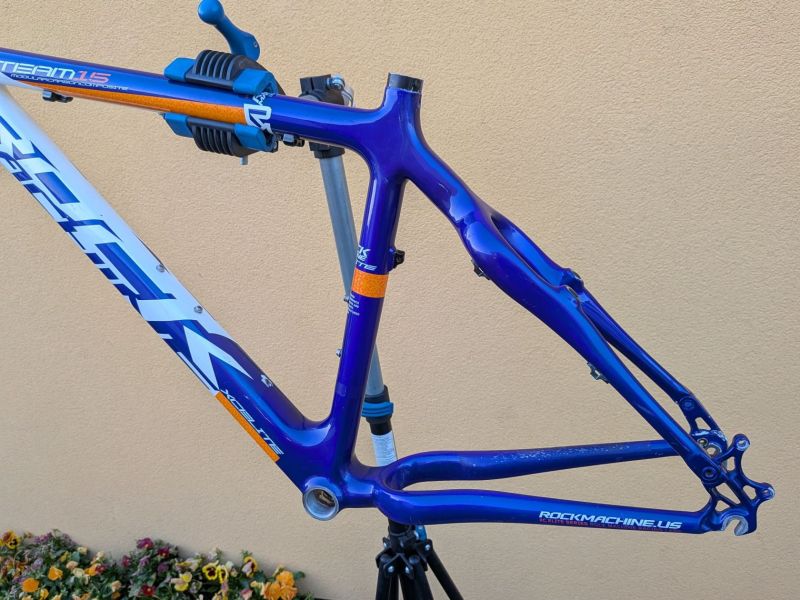 rám Rock Machine Team 15 18,5"