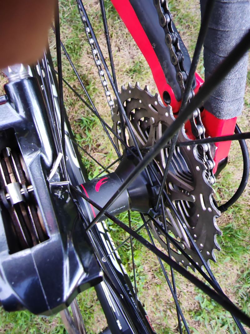 SCOTT GENIUS 750
