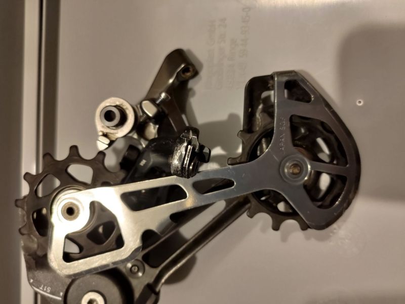 Prodám řazení a přehazovačku Shimano XTR 9100 Rezervace 
