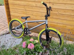 BMX z Dekáče ve výborném stavu