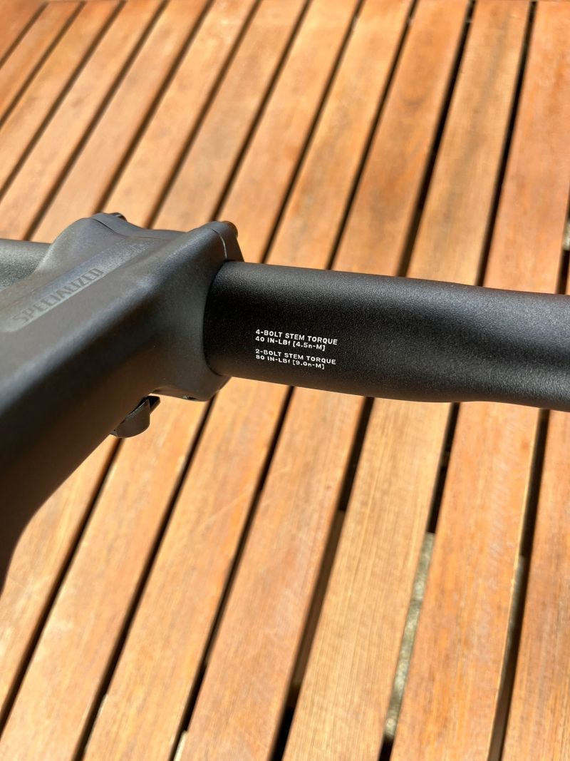 Silniční řídítka Specialized Expert Alloy Shallow + představec Specialized 