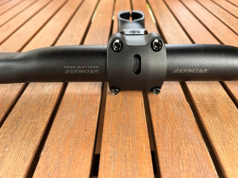 Silniční řídítka Specialized Expert Alloy Shallow + představec Specialized 